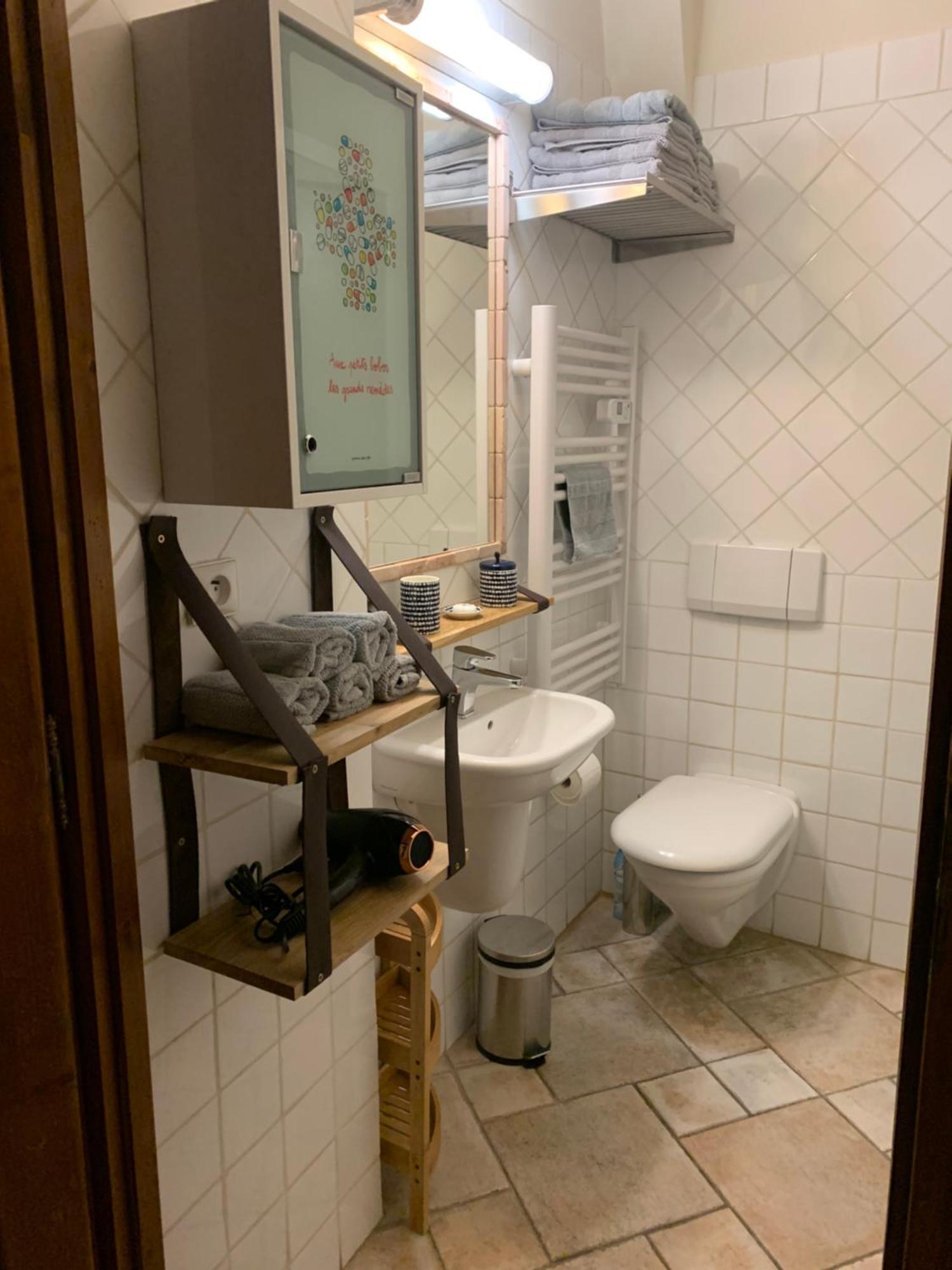 L'Elegante - Maison De Ville Avec Bains A Remous - Parking Inclus 圣保罗-德旺斯 外观 照片