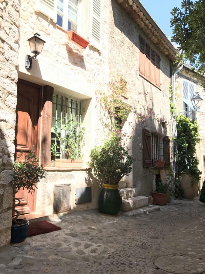 L'Elegante - Maison De Ville Avec Bains A Remous - Parking Inclus 圣保罗-德旺斯 外观 照片